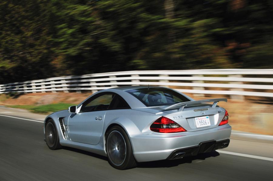  Mercedes-Benz SL65 AMG Black Series 2008 года  (фото 13 из 44)